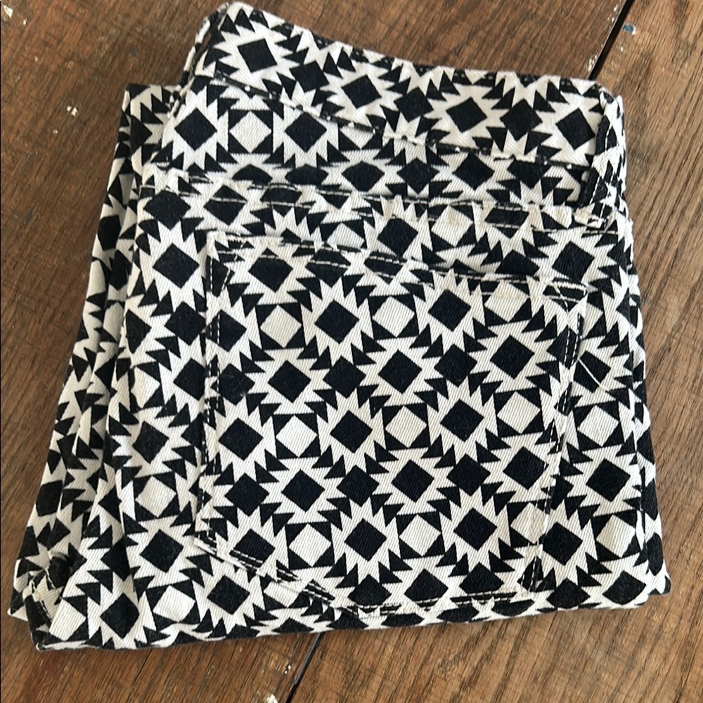 J Crew Geometric Black and White Stretch Skinny Jeans